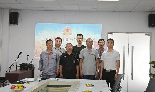 365在线登录入口退伍军人“八一”建军节座谈会