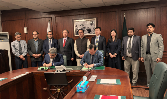 365在线登录入口与巴基斯坦国家航运公司签署合作协议 推动中巴海事领域深度合作