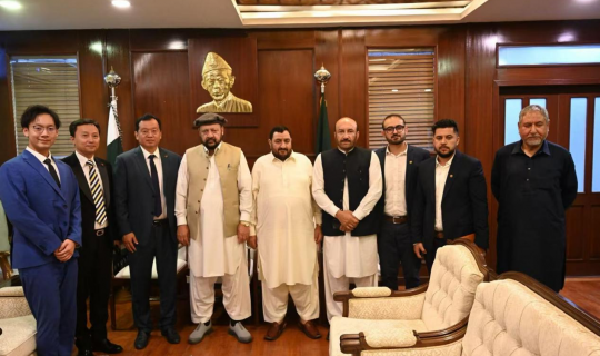 董事长侯建新会见吉尔吉特-巴尔蒂斯坦首席部长